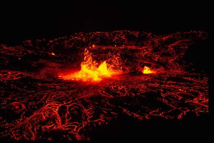 照片，熔岩，火山，板条箱，熔融，火山，夜晚，发光