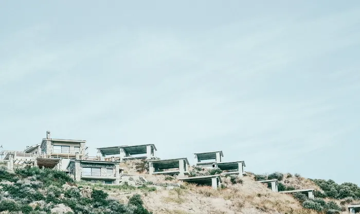 灰色, 混凝土, 房子, 旁边, 绿色, 树, 景观, 家庭