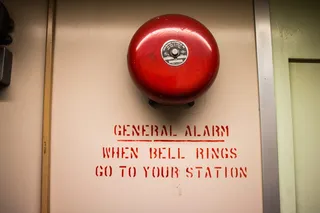 加拿大，goderich，alarm，bell，alert，red，text，sign