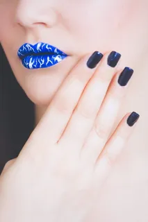 时尚、人、女人、手、成人、美丽、美丽、蓝色 时尚、人、女人、手、成人、美丽、美丽、蓝色