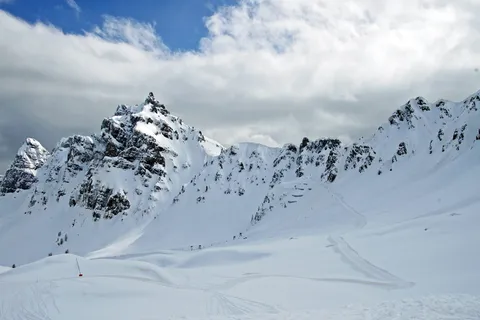 寒冷、雪、风景、山脉、探险、阿尔卑斯山、阿尔卑斯山、攀登 寒冷、雪、风景、山脉、探险、阿尔卑斯山、阿尔卑斯山、攀登