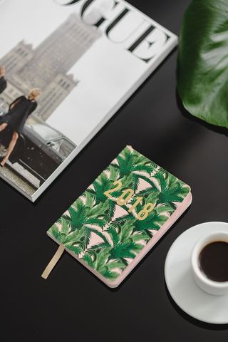 2018年日历议程黑表顶视图