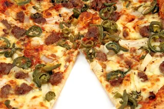 橄榄披萨菜，食欲，烘焙，牛肉，卡路里，餐饮，脂肪团，胆固醇