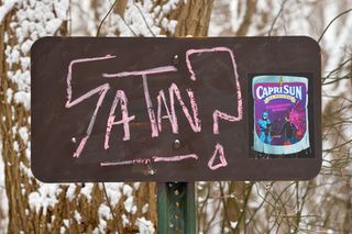 黑色Caprison手机壳