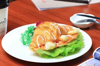 下午茶，西点军校，面包，食品和饮料，食品，盘子，即食，餐桌