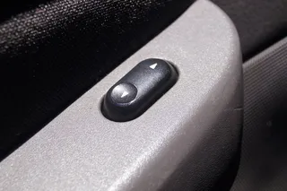 保险、汽车、调平机、汽车玻璃、电梯、汽车、卡车、上传