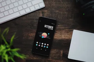 黑色智能手机、手机、桌子、键盘、科技、科技、平板电脑、电脑