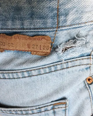 牛仔裤特写照片