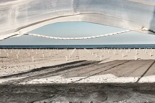 白天墓地，白色，十字架，墓地，照片，白天，时间，大海