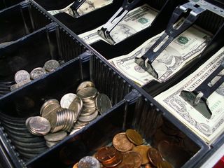 现金，收银机，抽屉，钞票，硬币，收银机，抽屉，钱
