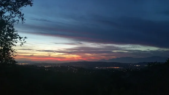 城市灯光,云,轮廓,天空,日出,日落,云天,风景-自然 城市灯光,云,轮廓,天空,日出,日落,云天,风景-自然