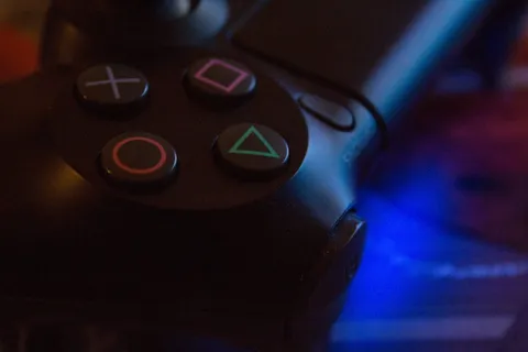 黑色索尼DualShock 4无线控制器