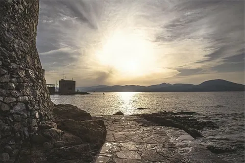 砖墙,旁边,身体,水,灰色,混凝土,墙,石头 砖墙,旁边,身体,水,灰色,混凝土,墙,石头