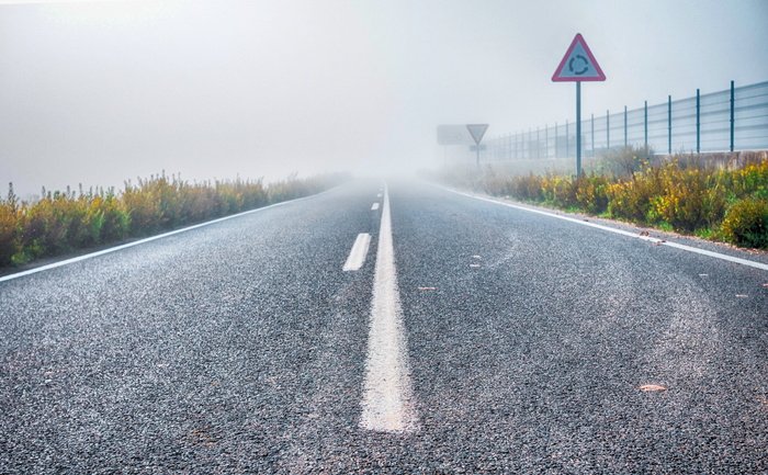 雾，道路，汽车，旅行，危险，危险，未知，结束