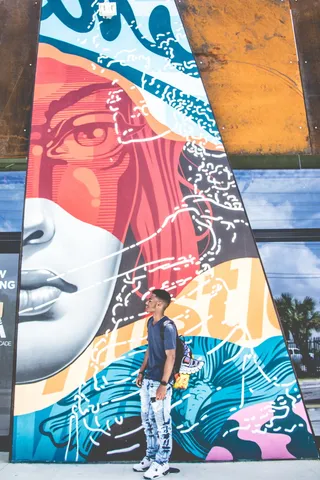 男人，站着，旁边，画画，男人，模特，时装，涂鸦