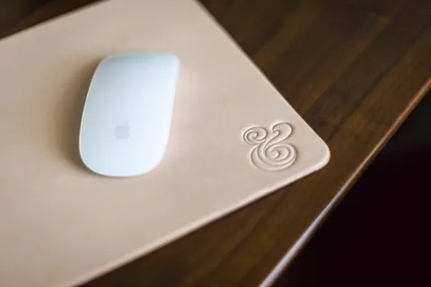 垫子上的魔术鼠标 垫子上的魔术鼠标