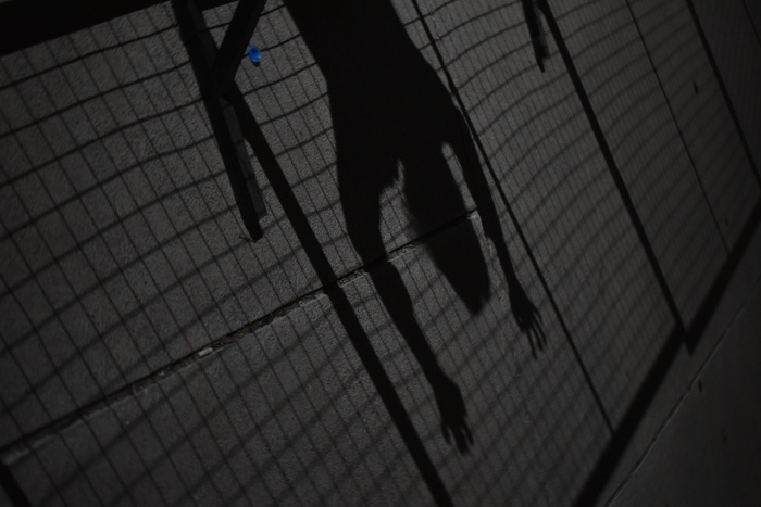 Silhout，bw，blackwhite，night，fence，man，principle，line