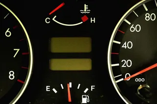 仪表板、显示屏、速度表、数字、控制面板、机动车、汽车、运输方式