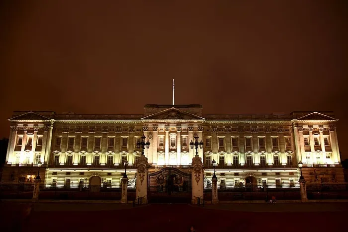 建筑，白金汉宫，建筑，英国，伦敦，夜晚，宫殿，著名的地方