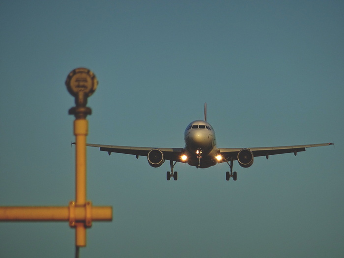白色、飞机、蓝色、天空、着陆、飞机、航空公司、旅行