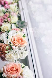 花瓶里的五颜六色的花