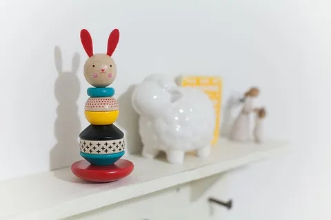 货架上的婴儿玩具照片 货架上的婴儿玩具照片