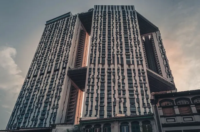 建筑物的低角度摄影