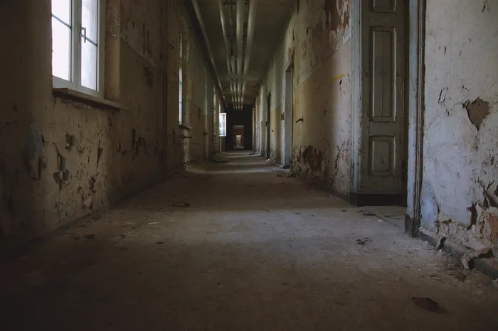 迷失的地方，帮派，建筑，门，内部，失效，废弃，建筑