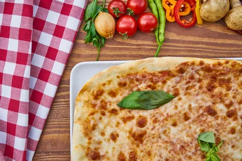 披萨，面团，产品照片，食物，摄影，美味，胡椒，面包店