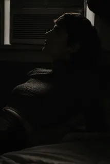 躺在床上的女人 躺在床上的女人