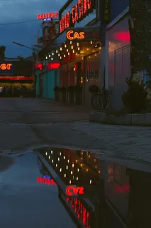 维也纳,奥地利,夜晚,城市,倒影,黑暗,主题公园,红色 维也纳,奥地利,夜晚,城市,倒影,黑暗,主题公园,红色