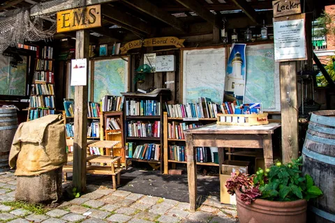 书,书,旧的,读过的,文学,开放的,古董,二手书 书,书,旧的,读过的,文学,开放的,古董,二手书