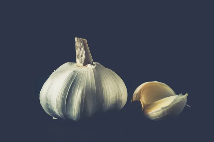 二、丁香、大蒜、全草、香草、烹饪、食物、健康