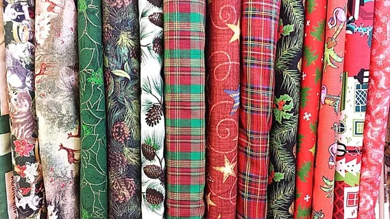 各种颜色和图案纺织品批次、面料、布料、纺织品、服装、圣诞节、图案、设计 各种颜色和图案纺织品批次、面料、布料、纺织品、服装、圣诞节、图案、设计