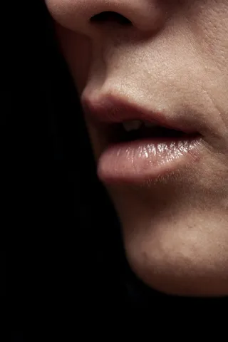 女人，皮肤，肖像，嘴唇，鼻子，轨迹，人，人