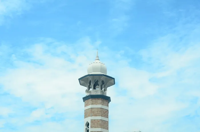 建筑，宣礼塔，清真寺，吉隆坡，天空，建筑结构，低视角，建筑外观
