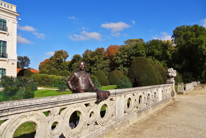 匈牙利，fertod，neusiedler see，文化景观unesco-wke-2001，schloss esterházy，建筑，树木，建筑结构