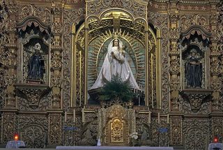 教堂、雕像、艺术品、雕塑、艺术和工艺、建筑、人类代表、礼拜场所