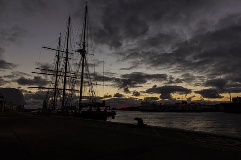 澳大利亚，弗里曼特尔港，天空，云天，船只，运输，水，运输方式