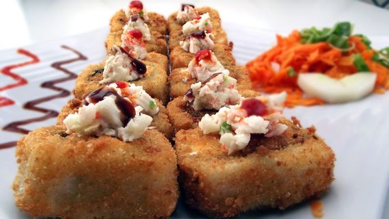 油炸、油炸、蛋糕、配料、寿司、寿司卷、米饭、日本料理