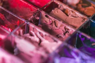 化妆师唇膏调色板照片