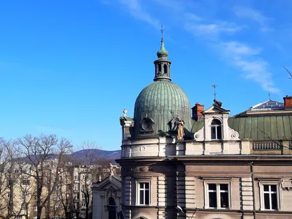 bielsko biała、email、beskids、西里西亚、穹顶、建筑外观、天空、建筑结构