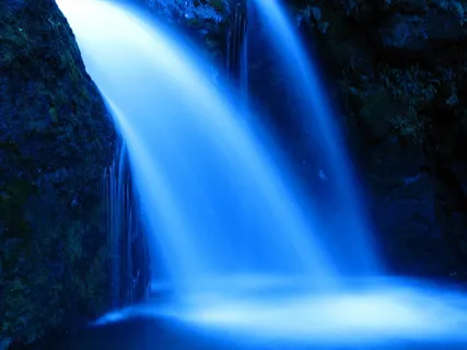 瀑布、内部、洞穴、夜间、水、河流、自然、蓝色 瀑布、内部、洞穴、夜间、水、河流、自然、蓝色