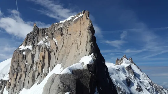 雪山,白铁,雪,封顶,山,迷笛岛,迷笛山脊,罗格南岛 雪山,白铁,雪,封顶,山,迷笛岛,迷笛山脊,罗格南岛