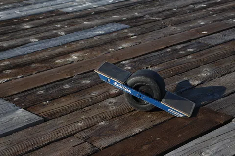 加拿大，梅恩岛，码头，单轮，木质材料，高角度视图，无人，桌子