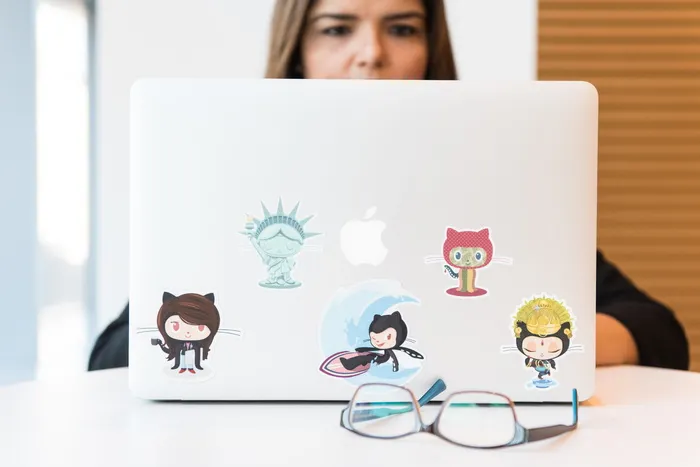web、开发人员、工作人员、编码器、编码人员、程序员、github、笔记本电脑
