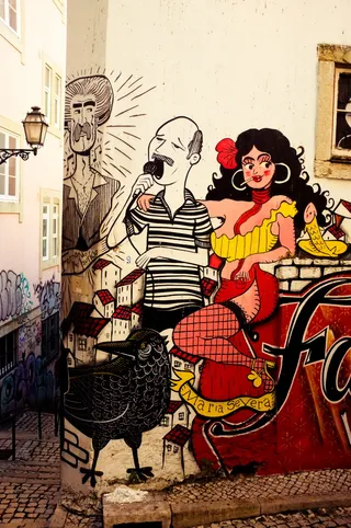 葡萄牙，里斯本，里斯本，涂鸦，街头，街头艺术，女人，艺术和手工艺