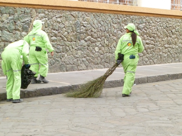 cuenca，厄瓜多尔，旅游，风景，街道清扫者，外国人，真人，工作