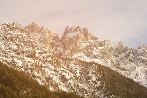 山,自然,冬天,雪,太阳,冒险,旅行,远足 山,自然,冬天,雪,太阳,冒险,旅行,远足