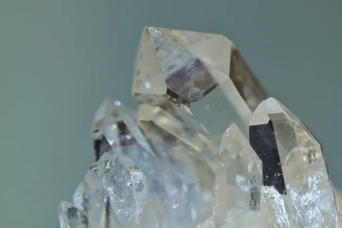 透明宝石、水晶、水晶、半宝石、矿物、光、反射、宝石